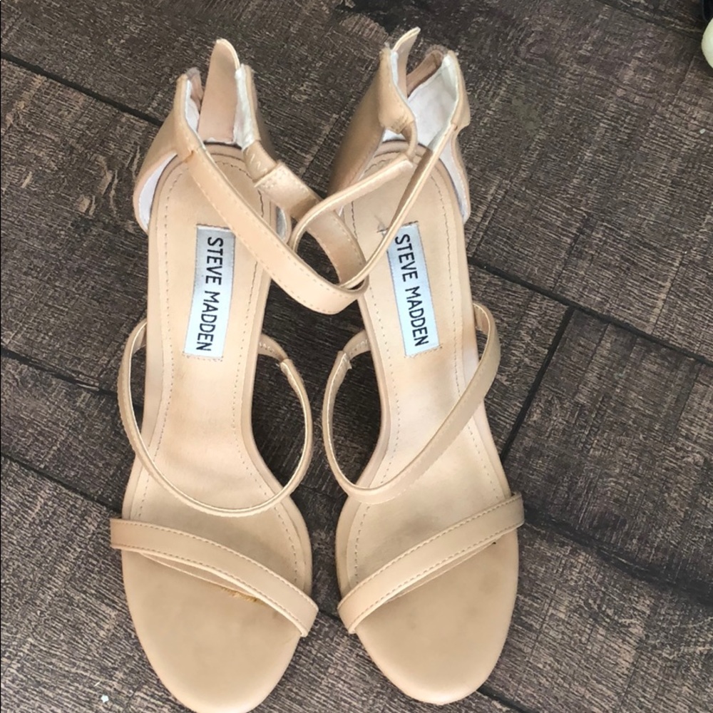 Steve Madden “Feel ya”